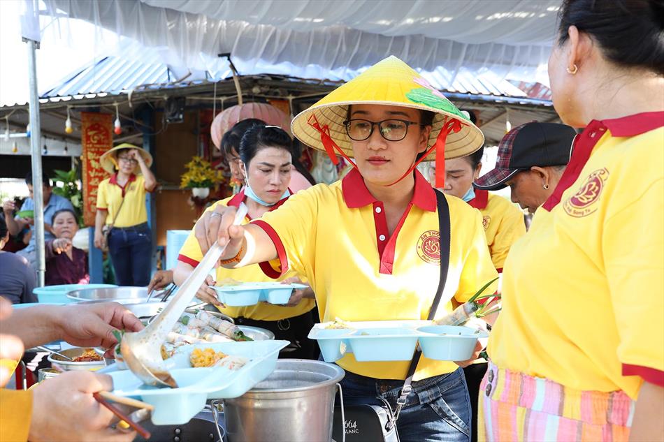 8 TÍCH CỰC CÔNG QUẢ 8 TÍCH CỰC CÔNG QUẢ