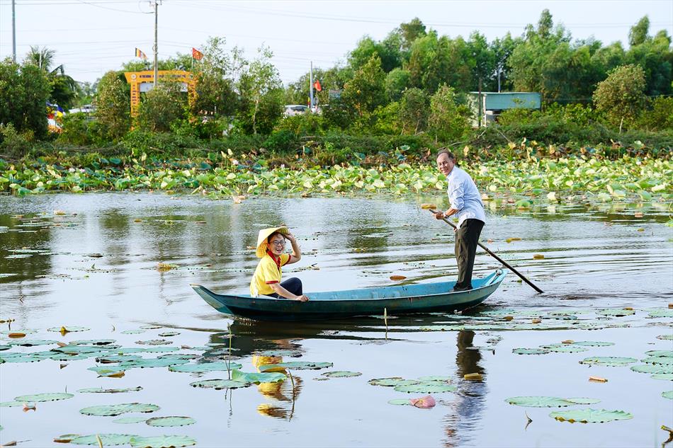 8 TÍCH CỰC CÔNG QUẢ 8 TÍCH CỰC CÔNG QUẢ