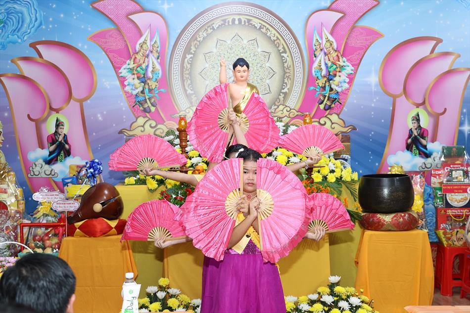 4 VĂN NGHỆ CÚNG DƯỜNG 4 VĂN NGHỆ CÚNG DƯỜNG