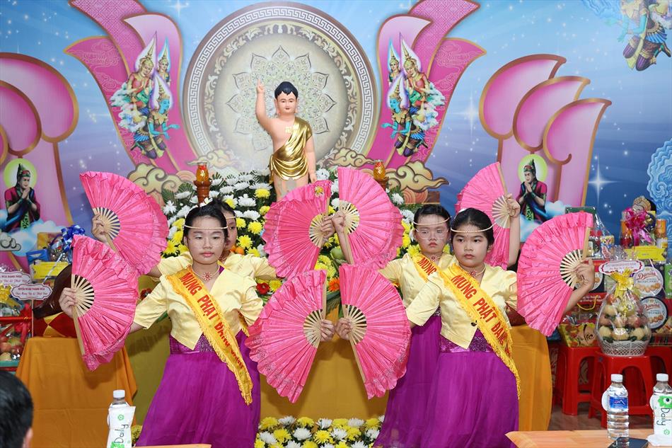 4 VĂN NGHỆ CÚNG DƯỜNG 4 VĂN NGHỆ CÚNG DƯỜNG