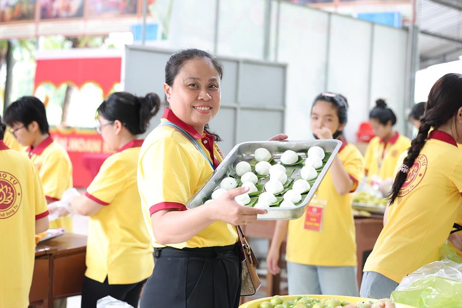 13 CHUẨN BỊ CHỢ BÁNH 13 CHUẨN BỊ CHỢ BÁNH