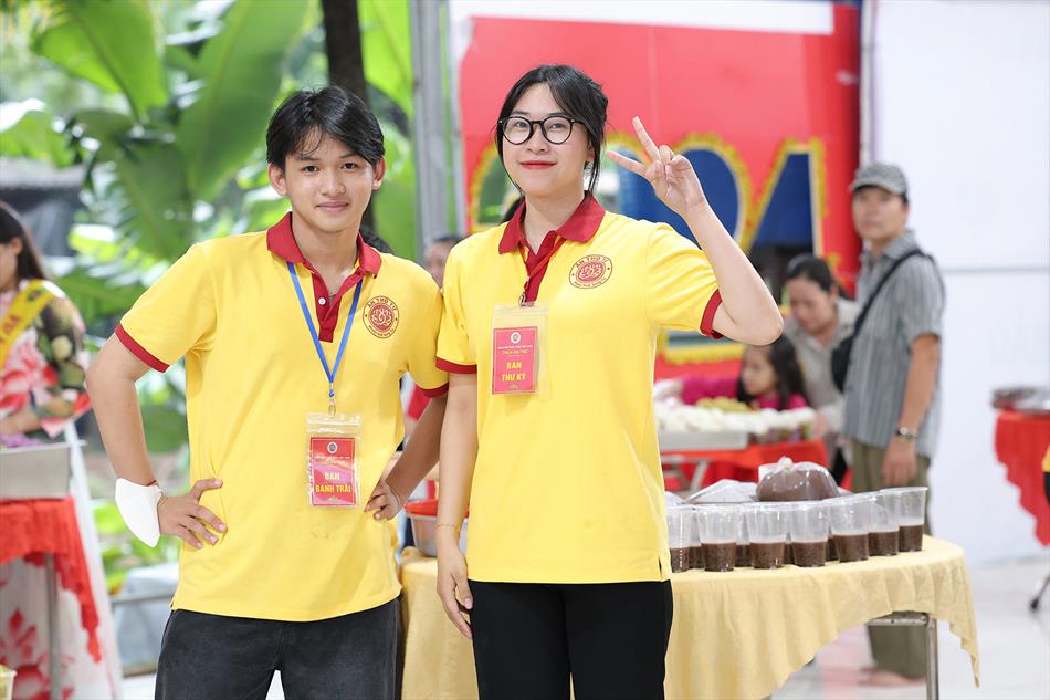 13 CHUẨN BỊ CHỢ BÁNH 13 CHUẨN BỊ CHỢ BÁNH