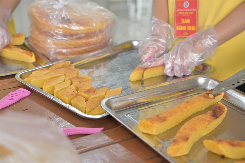 13 CHUẨN BỊ CHỢ BÁNH 13 CHUẨN BỊ CHỢ BÁNH