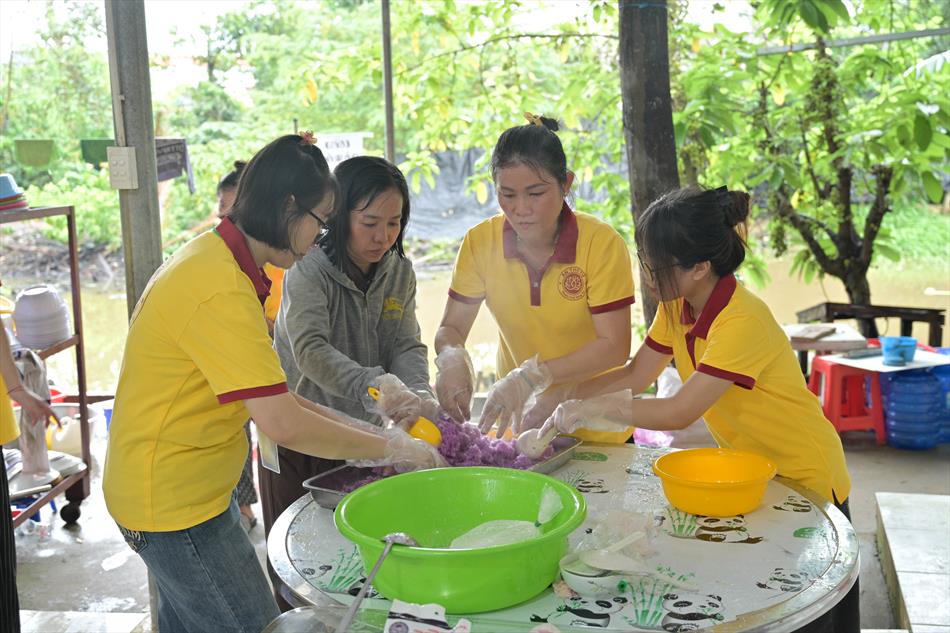 13 CHUẨN BỊ CHỢ BÁNH 13 CHUẨN BỊ CHỢ BÁNH