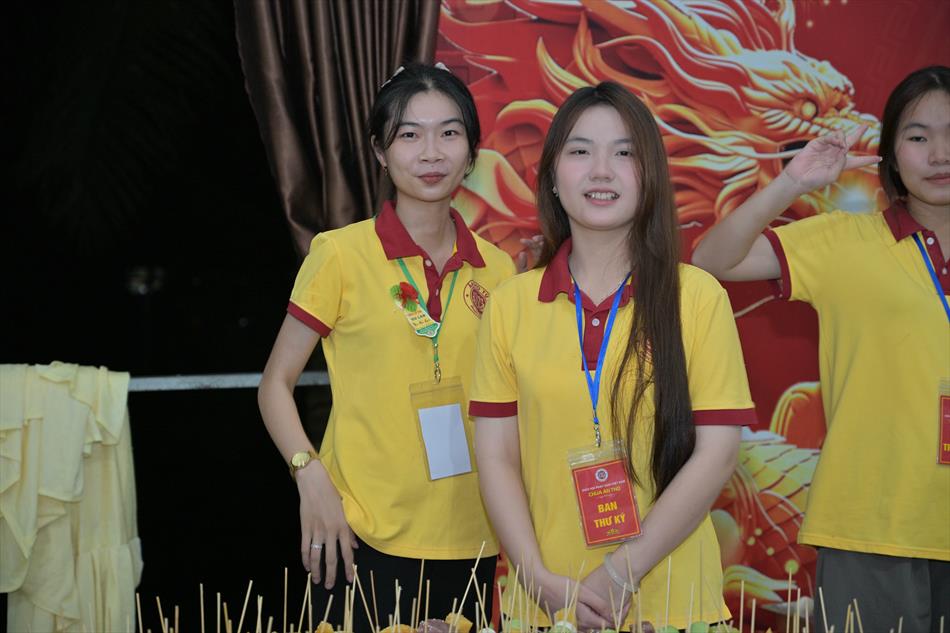 13 CHUẨN BỊ CHỢ BÁNH 13 CHUẨN BỊ CHỢ BÁNH