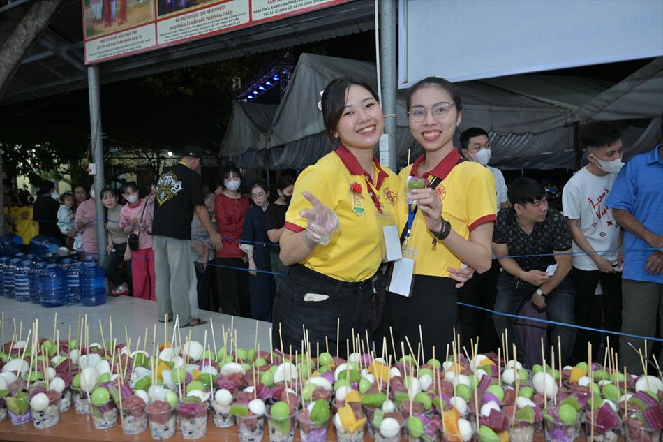 13 CHUẨN BỊ CHỢ BÁNH 13 CHUẨN BỊ CHỢ BÁNH