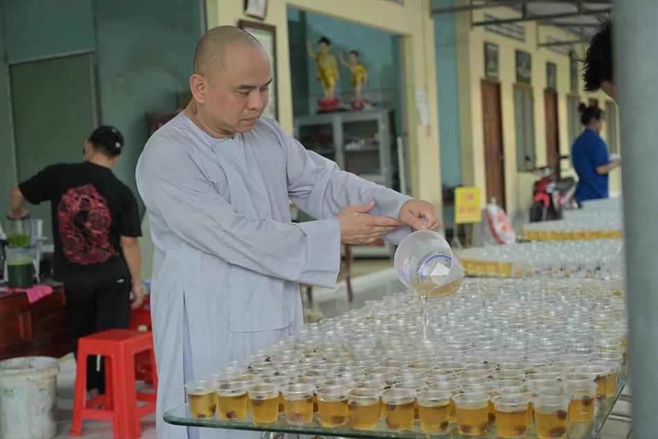 13 CHUẨN BỊ CHỢ BÁNH 13 CHUẨN BỊ CHỢ BÁNH
