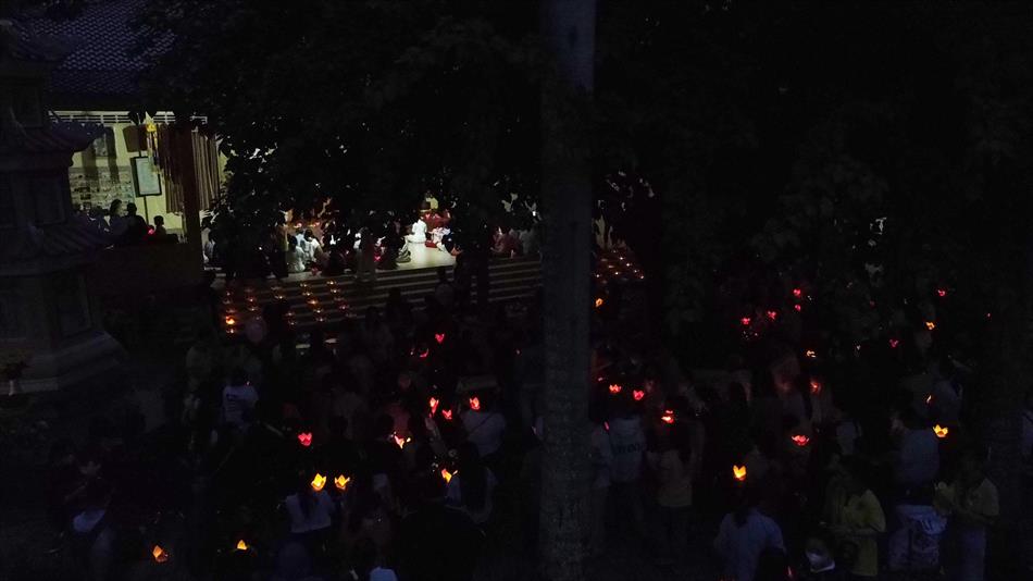 1 HOA ĐĂNG - CHÁNH ĐIỆN 1 HOA ĐĂNG - CHÁNH ĐIỆN