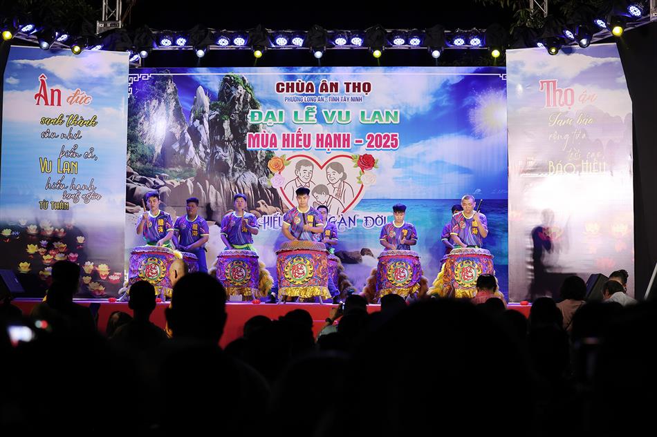 5 CLB LÂN LONG HẢI 5 CLB LÂN LONG HẢI