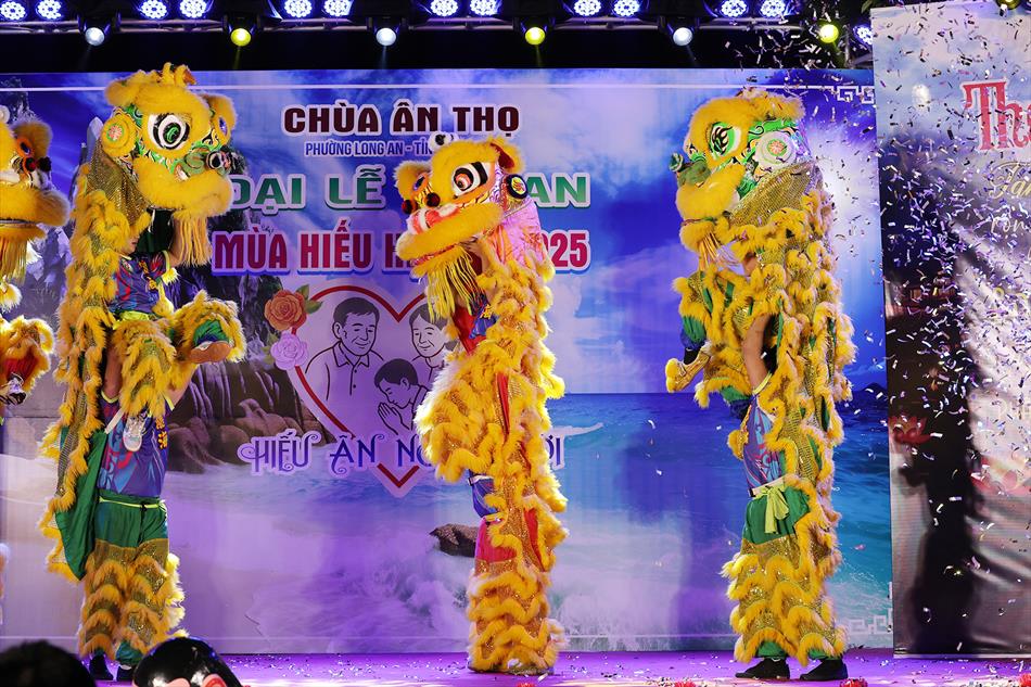 5 CLB LÂN LONG HẢI 5 CLB LÂN LONG HẢI