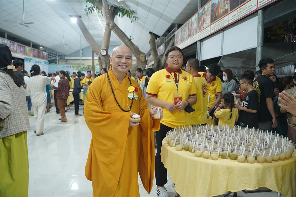 12 KHAI MẠC CHỢ BÁNH 12 KHAI MẠC CHỢ BÁNH