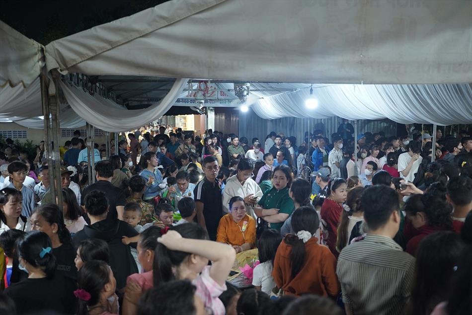 12 KHAI MẠC CHỢ BÁNH 12 KHAI MẠC CHỢ BÁNH
