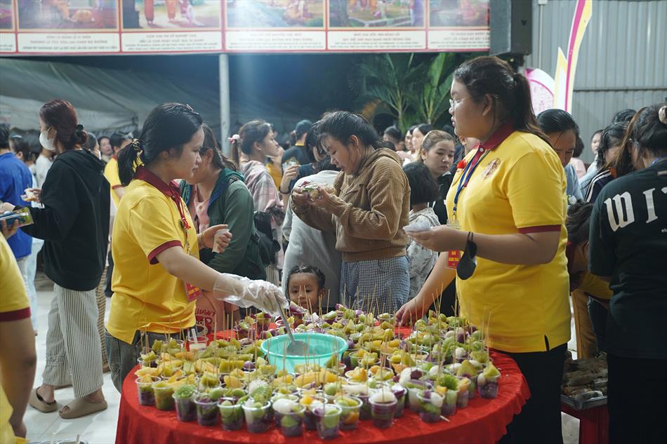 12 KHAI MẠC CHỢ BÁNH 12 KHAI MẠC CHỢ BÁNH