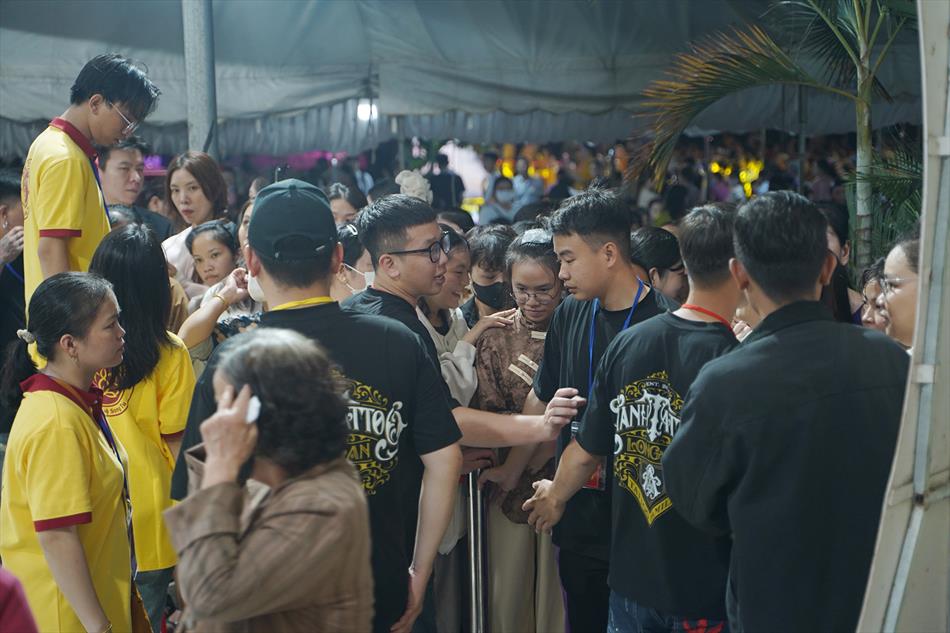 12 KHAI MẠC CHỢ BÁNH 12 KHAI MẠC CHỢ BÁNH