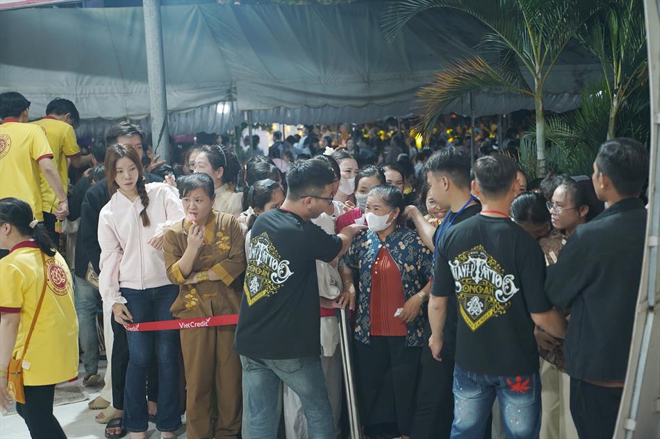12 KHAI MẠC CHỢ BÁNH 12 KHAI MẠC CHỢ BÁNH