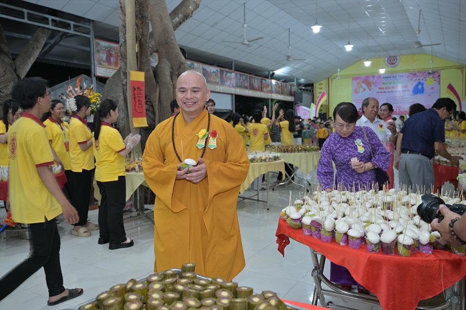12 KHAI MẠC CHỢ BÁNH 12 KHAI MẠC CHỢ BÁNH