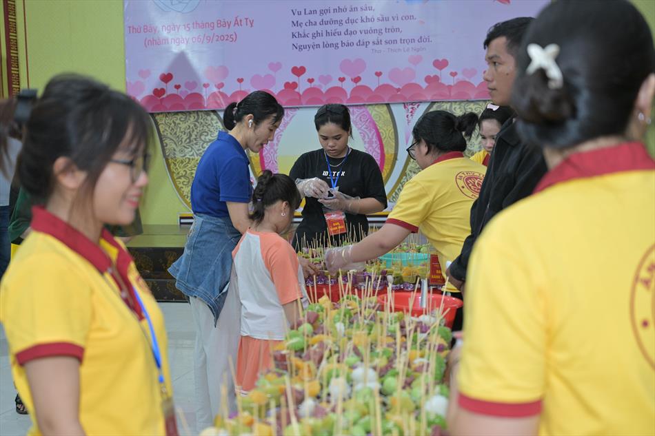 12 KHAI MẠC CHỢ BÁNH 12 KHAI MẠC CHỢ BÁNH