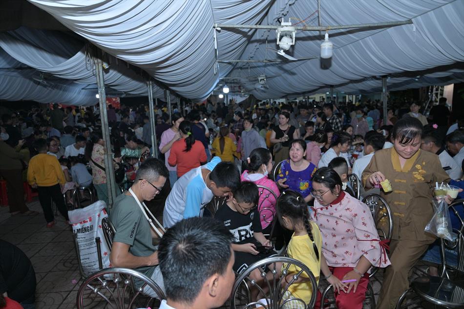 12 KHAI MẠC CHỢ BÁNH 12 KHAI MẠC CHỢ BÁNH