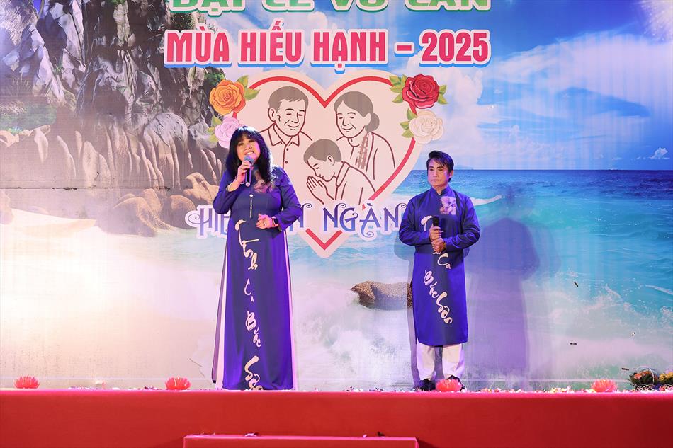 9 CÁC TIẾT MỤC CỦA ĐOÀN TÌNH CA BẮC SƠN 9 CÁC TIẾT MỤC CỦA ĐOÀN TÌNH CA BẮC SƠN