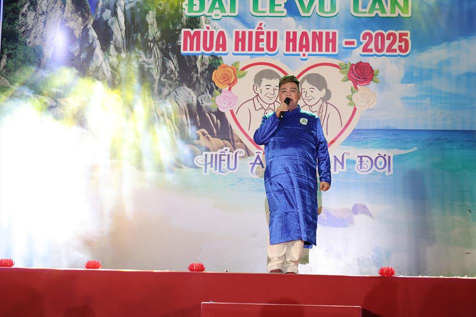 9 CÁC TIẾT MỤC CỦA ĐOÀN TÌNH CA BẮC SƠN 9 CÁC TIẾT MỤC CỦA ĐOÀN TÌNH CA BẮC SƠN