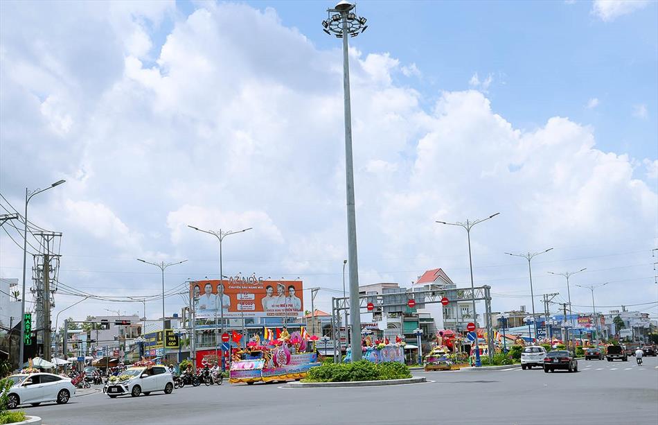 3 XE HOA NGÀY RẰM 3 XE HOA NGÀY RẰM