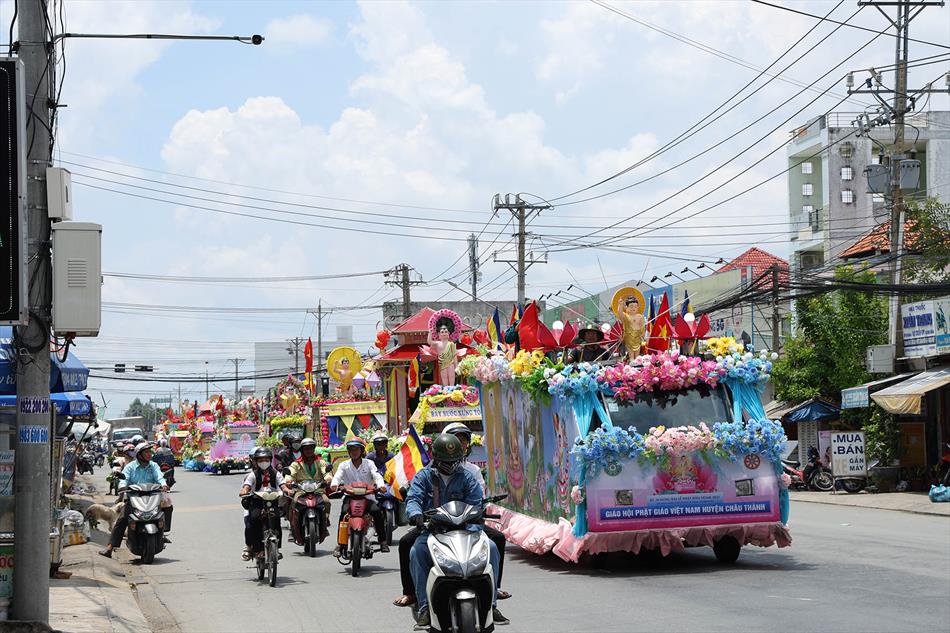 3 XE HOA NGÀY RẰM 3 XE HOA NGÀY RẰM