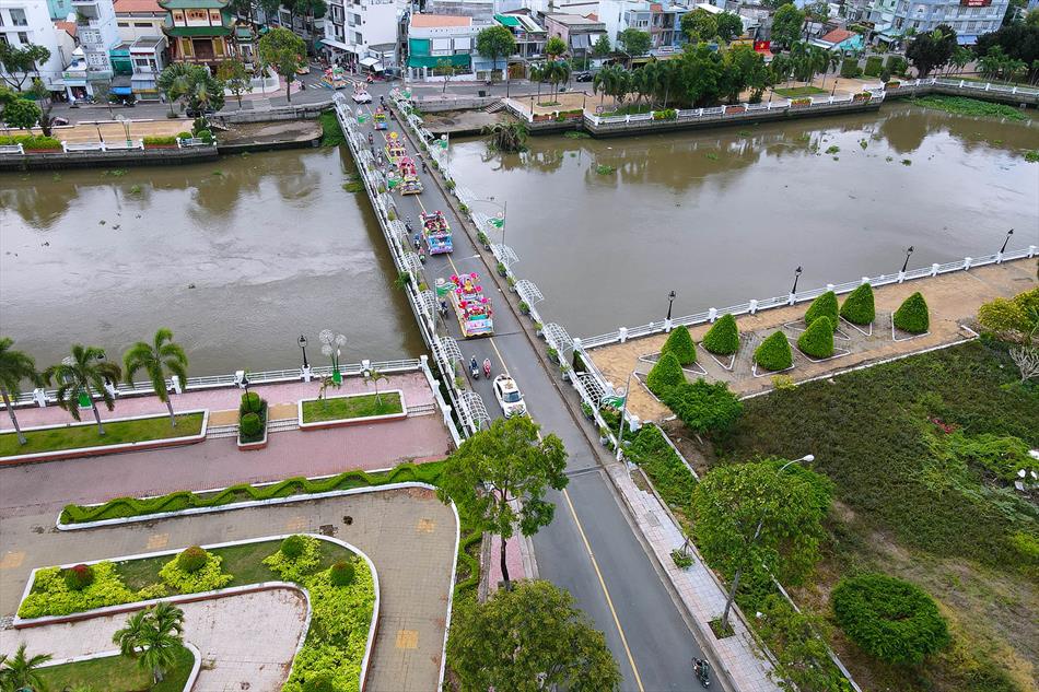 3 XE HOA NGÀY RẰM 3 XE HOA NGÀY RẰM