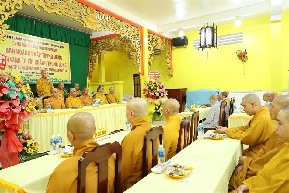 Đồng Tháp:  Đoàn Ban Hoằng pháp và Ban Kinh tế Tài chánh Trung ương đến thăm và làm việc với Ban Trị sự Phật giáo tỉnh Đồng Tháp và các trường hạ