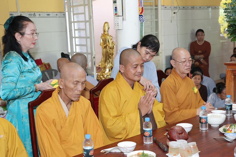 4 VU LAN BÁO HIẾU 4 VU LAN BÁO HIẾU