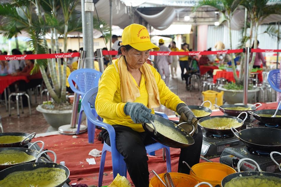Hình ảnh ngày Phật đản 2025 tại chùa Ân Thọ: buổi sáng và chiều