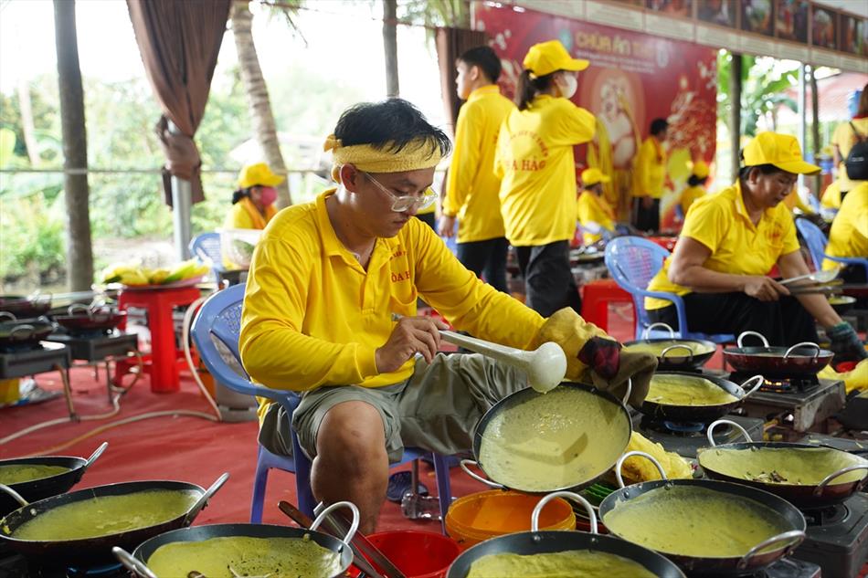 Hình ảnh ngày Phật đản 2025 tại chùa Ân Thọ: buổi sáng và chiều