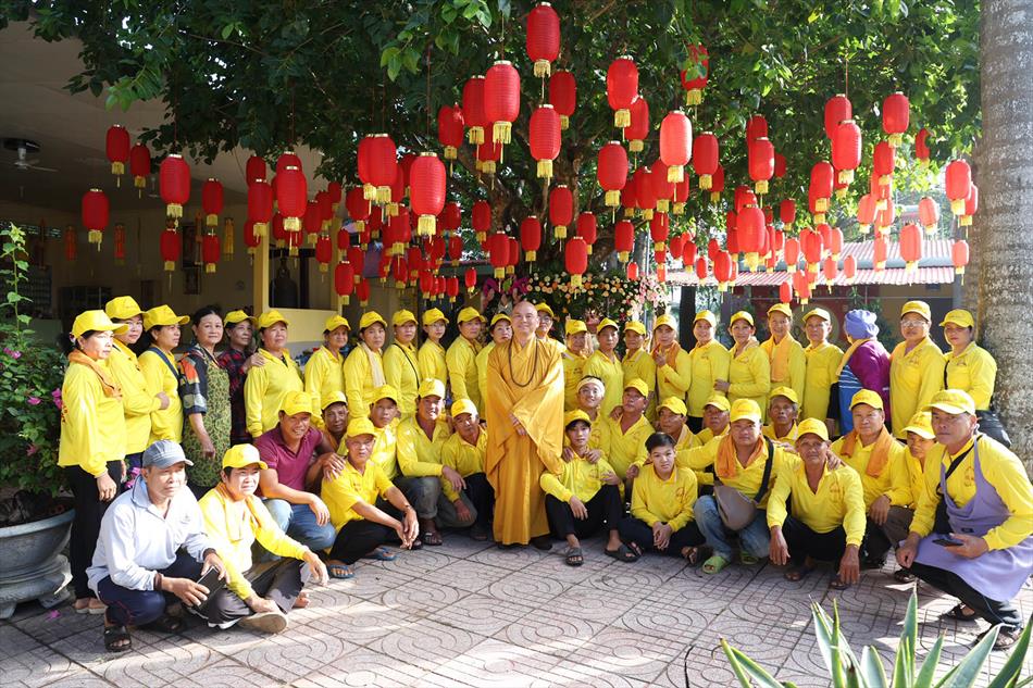Hình ảnh ngày Phật đản 2025 tại chùa Ân Thọ: buổi sáng và chiều