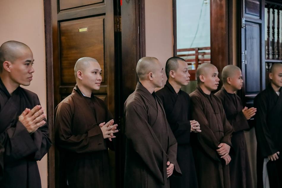 3 THĂM LƯU TRÚ TĂNG 3 THĂM LƯU TRÚ TĂNG