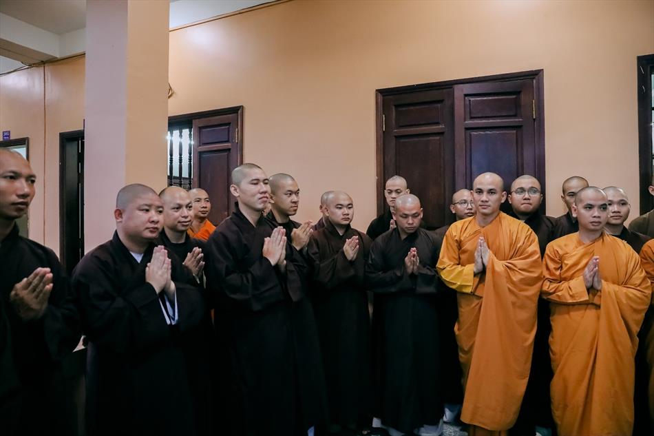 3 THĂM LƯU TRÚ TĂNG 3 THĂM LƯU TRÚ TĂNG