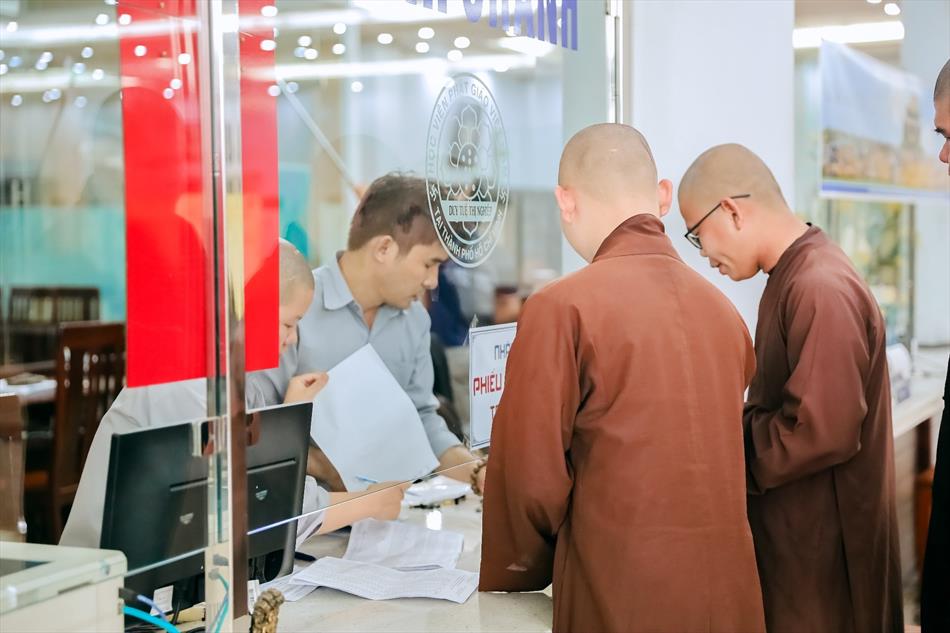 5 NHẬN PHIẾU BÁO DANH 5 NHẬN PHIẾU BÁO DANH