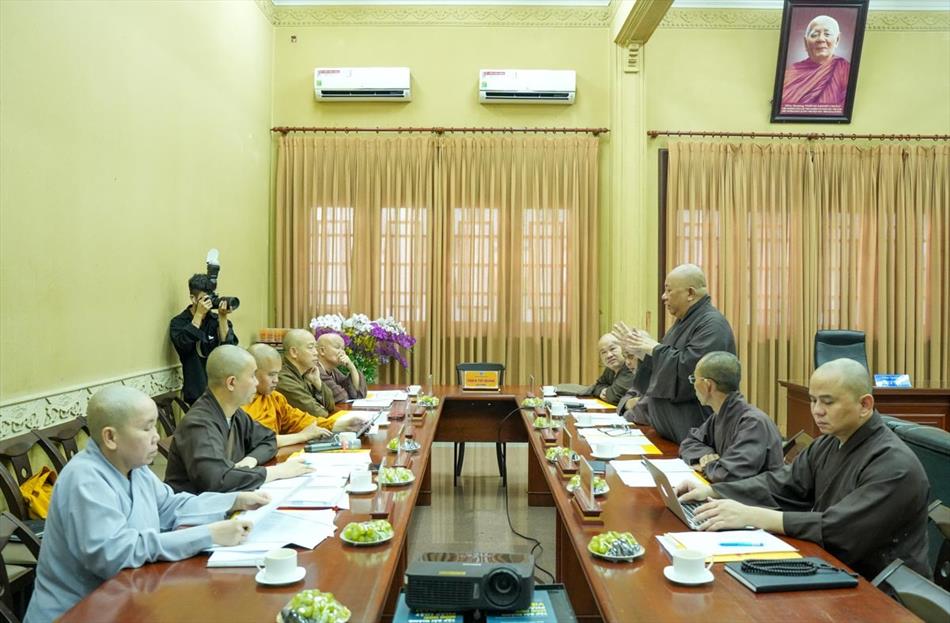 Học viện Phật giáo Việt Nam tại TP.HCM họp định kỳ tháng 10/2023