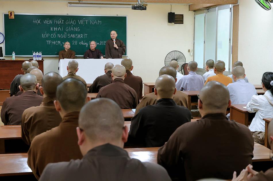HỌC VIỆN PHẬT GIÁO VN TP.HCM KHAI GIẢNG LỚP CỔ NGỮ SANSKRIT KHÓA ĐẦU TIÊN HỌC VIỆN PHẬT GIÁO VN TP.HCM KHAI GIẢNG LỚP CỔ NGỮ SANSKRIT KHÓA ĐẦU TIÊN