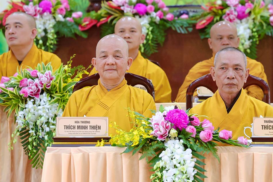 Hội nghị công bố quyết định nhân sự Ban Trị sự GHPGVN tỉnh Tây Ninh mới nhiệm kỳ 2022-2027 Hội nghị công bố quyết định nhân sự Ban Trị sự GHPGVN tỉnh Tây Ninh mới nhiệm kỳ 2022-2027