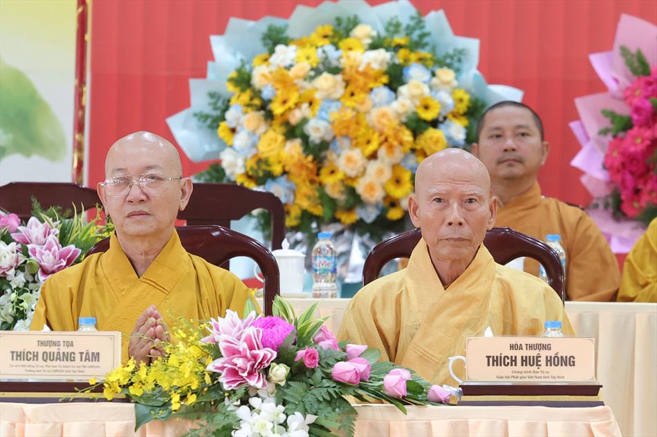 Hội nghị công bố quyết định nhân sự Ban Trị sự GHPGVN tỉnh Tây Ninh mới nhiệm kỳ 2022-2027 Hội nghị công bố quyết định nhân sự Ban Trị sự GHPGVN tỉnh Tây Ninh mới nhiệm kỳ 2022-2027