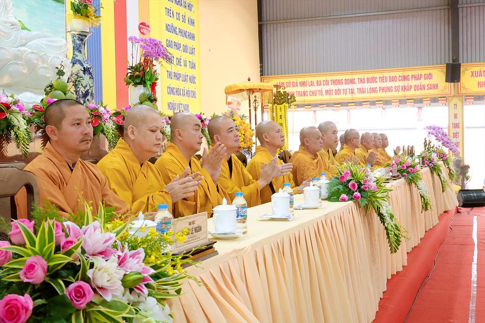 Hội nghị công bố quyết định nhân sự Ban Trị sự GHPGVN tỉnh Tây Ninh mới nhiệm kỳ 2022-2027 Hội nghị công bố quyết định nhân sự Ban Trị sự GHPGVN tỉnh Tây Ninh mới nhiệm kỳ 2022-2027