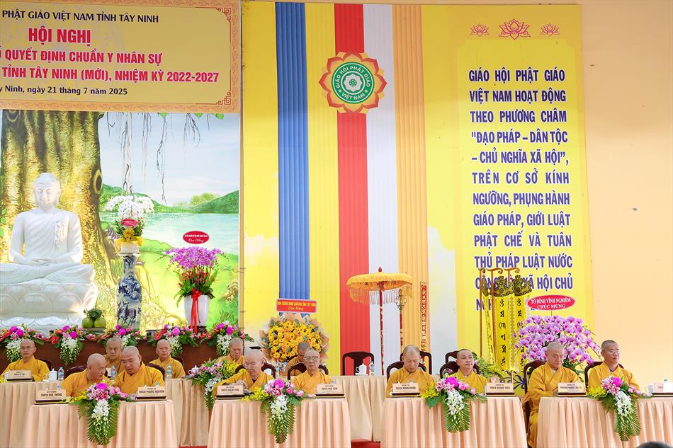 Hội nghị công bố quyết định nhân sự Ban Trị sự GHPGVN tỉnh Tây Ninh mới nhiệm kỳ 2022-2027 Hội nghị công bố quyết định nhân sự Ban Trị sự GHPGVN tỉnh Tây Ninh mới nhiệm kỳ 2022-2027