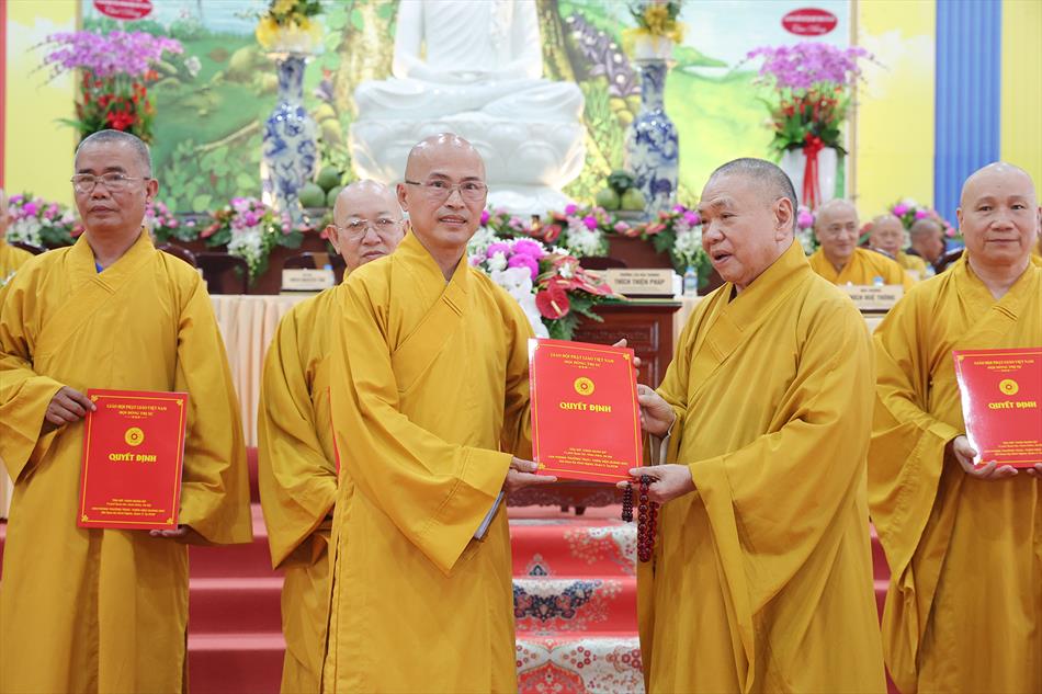 Hội nghị công bố quyết định nhân sự Ban Trị sự GHPGVN tỉnh Tây Ninh mới nhiệm kỳ 2022-2027 Hội nghị công bố quyết định nhân sự Ban Trị sự GHPGVN tỉnh Tây Ninh mới nhiệm kỳ 2022-2027