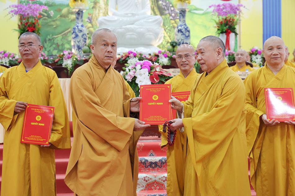 Hội nghị công bố quyết định nhân sự Ban Trị sự GHPGVN tỉnh Tây Ninh mới nhiệm kỳ 2022-2027 Hội nghị công bố quyết định nhân sự Ban Trị sự GHPGVN tỉnh Tây Ninh mới nhiệm kỳ 2022-2027