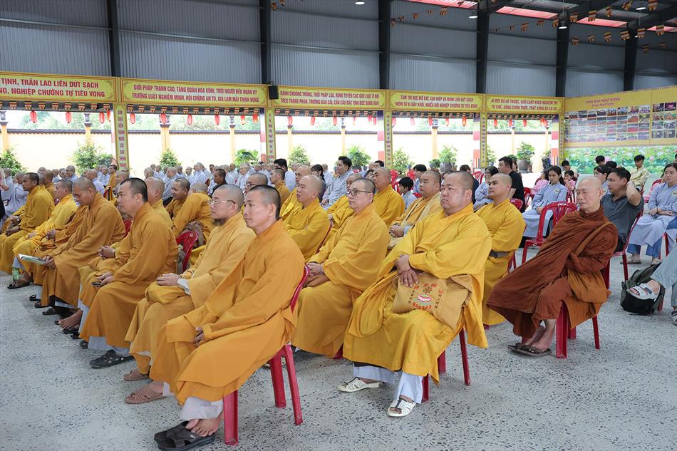 Hội nghị công bố quyết định nhân sự Ban Trị sự GHPGVN tỉnh Tây Ninh mới nhiệm kỳ 2022-2027 Hội nghị công bố quyết định nhân sự Ban Trị sự GHPGVN tỉnh Tây Ninh mới nhiệm kỳ 2022-2027