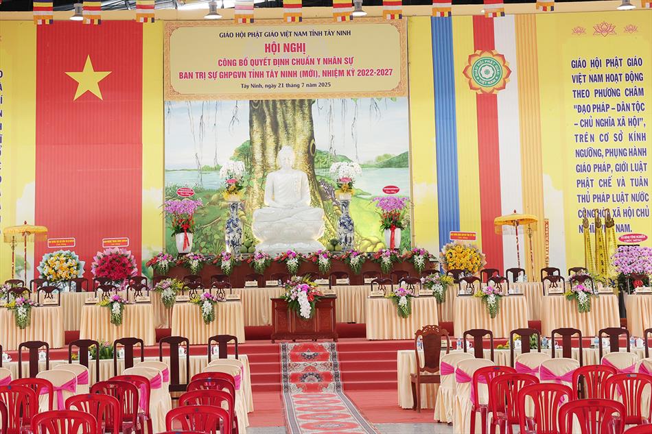 Hội nghị công bố quyết định nhân sự Ban Trị sự GHPGVN tỉnh Tây Ninh mới nhiệm kỳ 2022-2027 Hội nghị công bố quyết định nhân sự Ban Trị sự GHPGVN tỉnh Tây Ninh mới nhiệm kỳ 2022-2027