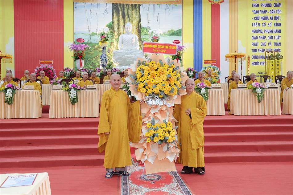 Hội nghị công bố quyết định nhân sự Ban Trị sự GHPGVN tỉnh Tây Ninh mới nhiệm kỳ 2022-2027 Hội nghị công bố quyết định nhân sự Ban Trị sự GHPGVN tỉnh Tây Ninh mới nhiệm kỳ 2022-2027