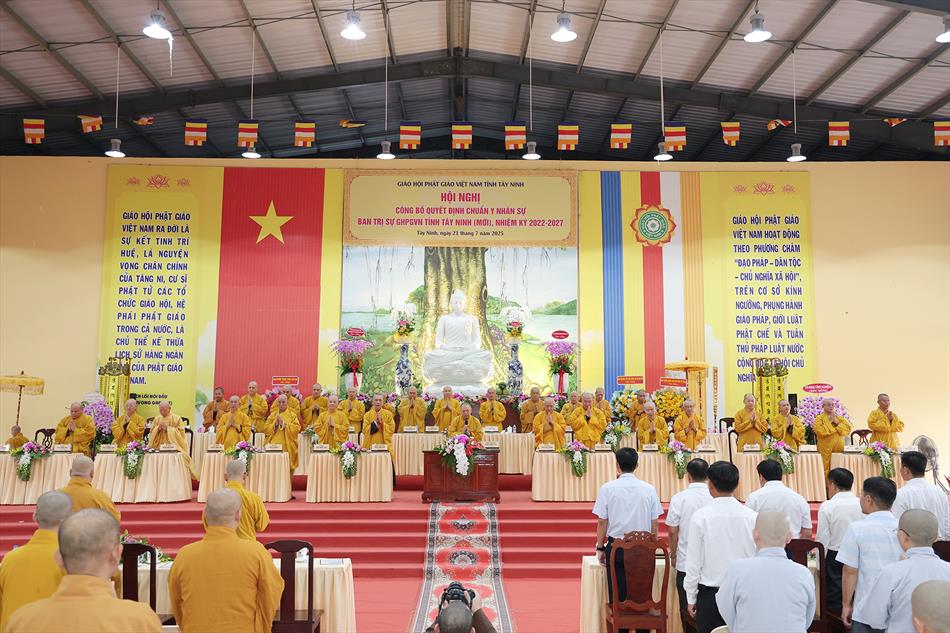 Hội nghị công bố quyết định nhân sự Ban Trị sự GHPGVN tỉnh Tây Ninh mới nhiệm kỳ 2022-2027 Hội nghị công bố quyết định nhân sự Ban Trị sự GHPGVN tỉnh Tây Ninh mới nhiệm kỳ 2022-2027