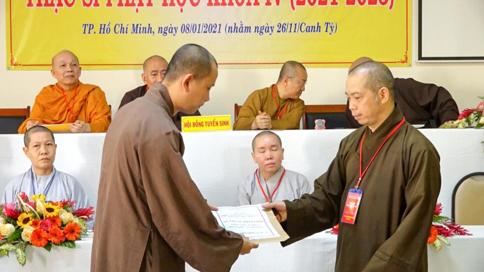 HVPGVN tại TP. HCM: Khai mạc kỳ thi Tuyển sinh Thạc sĩ Phật học khóa IV (2021 – 2023)