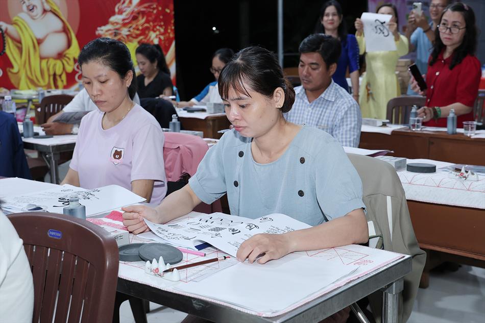 HÌNH ẢNH NGÀY KHAI GIẢNG HÌNH ẢNH NGÀY KHAI GIẢNG