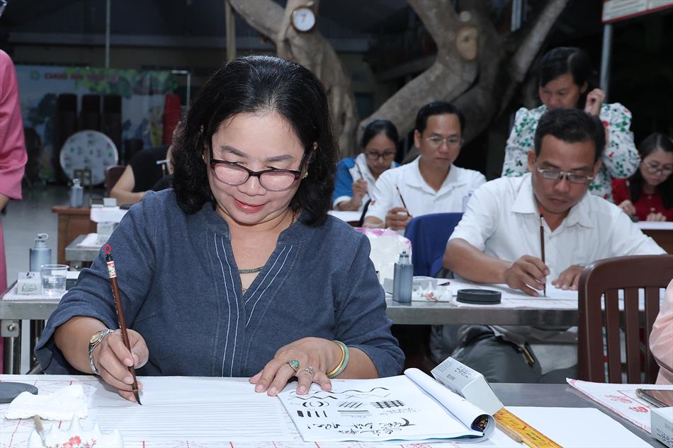 HÌNH ẢNH NGÀY KHAI GIẢNG HÌNH ẢNH NGÀY KHAI GIẢNG